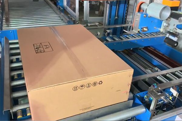 Автоматический заклейщик углов коробов с конвейером под углом 90°, RPH-09L
